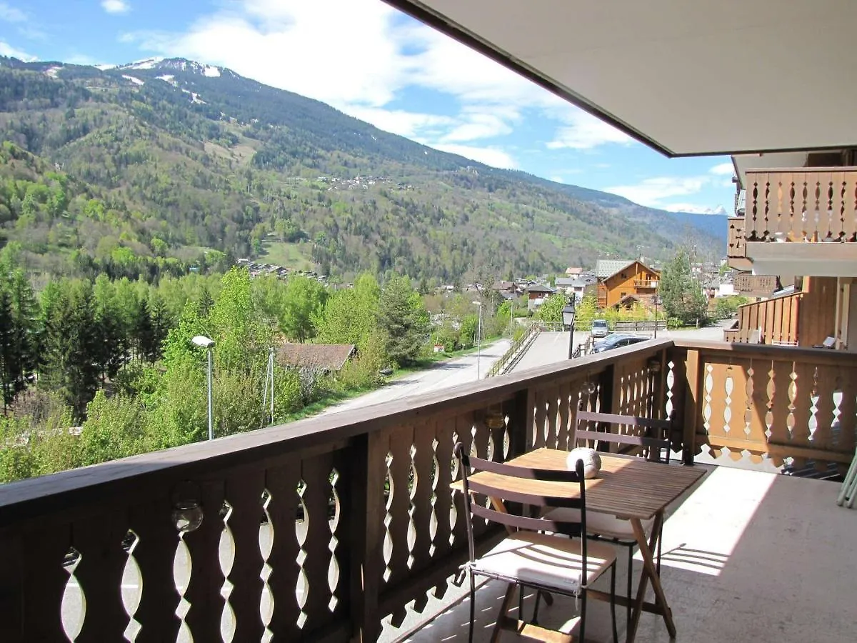 Appartement 3 Pieces Avec Mezzanine Et Balcon Sud, Proche Lac Et Navette Courchevel - Fr-1-464-3 Bozel 0*,